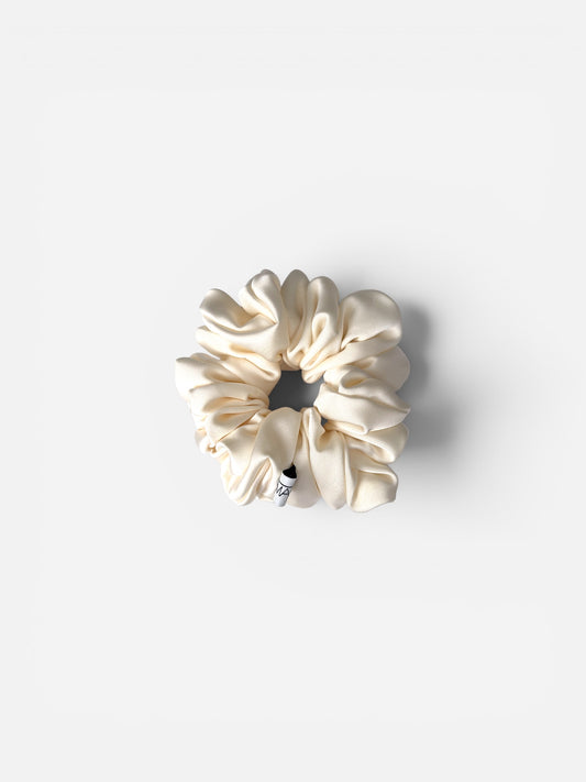 Off White | SILK Small Scrunchie