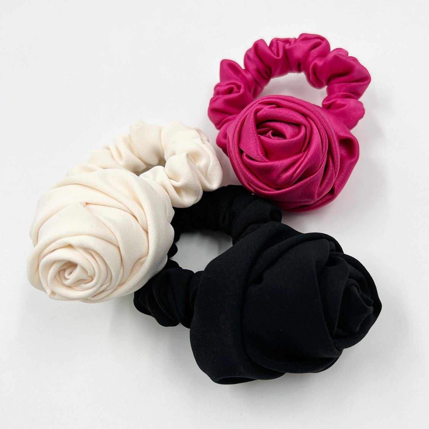 ROSE Scrunchie / Fuchsia